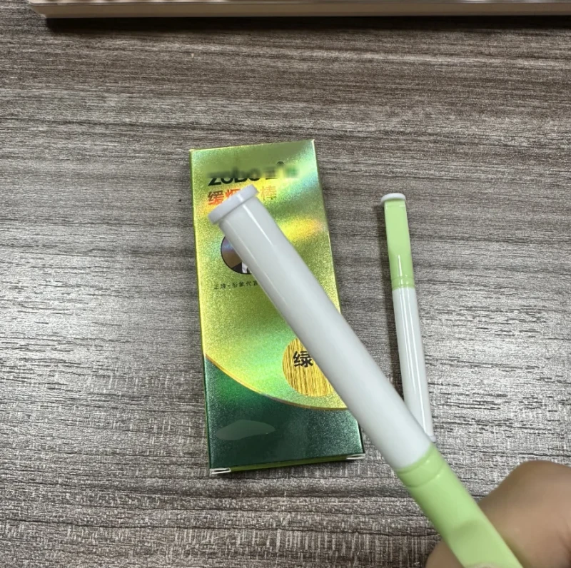 Smoking Cessation Artifact Replaces Cigarette Stick to Assist Mint Flavor Slow Smoking Stick Substitute Cigarette Holder