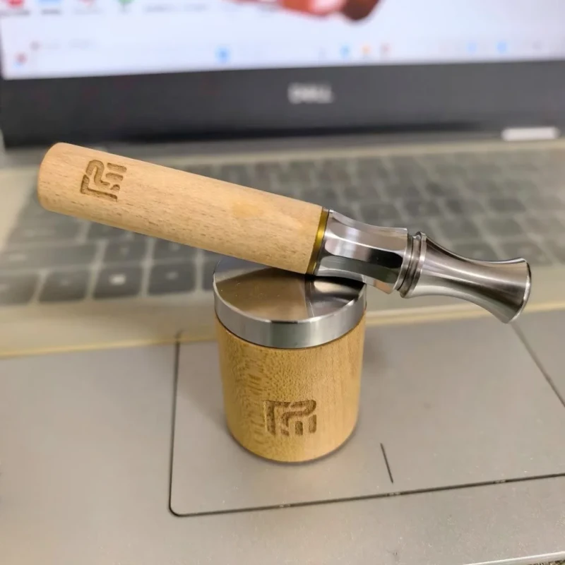 Tar free Alternatives Nicotine Replacements Portable Smoking Alternative Stick Relieve Nicotine Addiction
